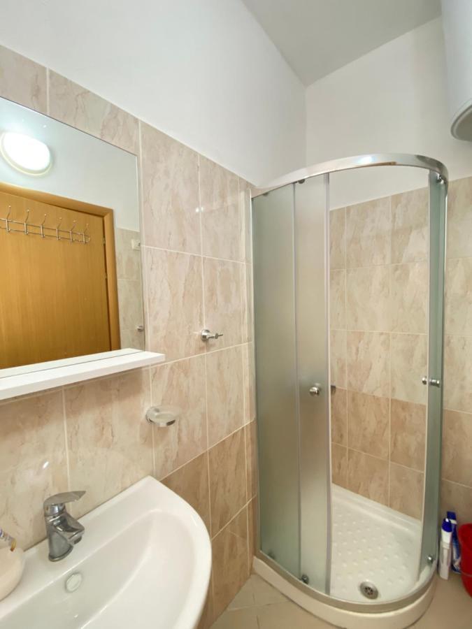 אוריקום Apartment Albania מראה חיצוני תמונה