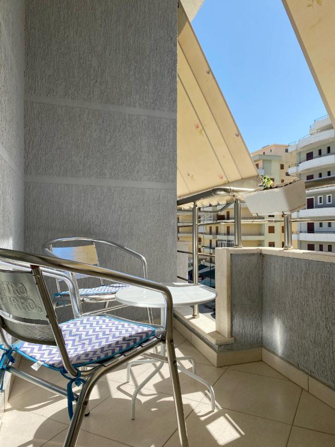 אוריקום Apartment Albania מראה חיצוני תמונה